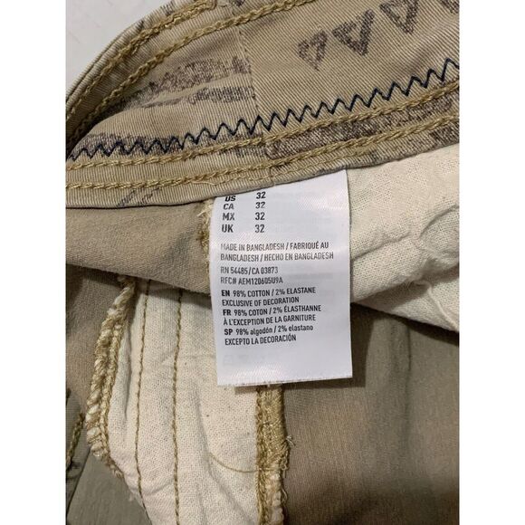 American Eagle Cargo Shorts Men's 32x9 Aztec All Over Print Active Flex Beige - Picture 13 of 13